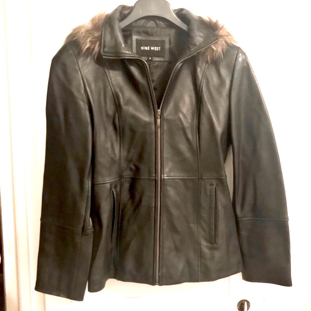 Vintage Nine West hooded leather jacket w removable hood